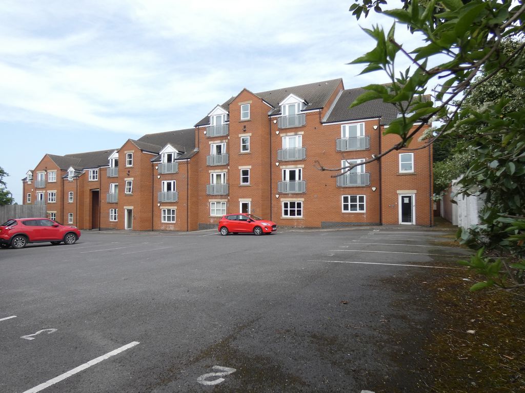 Rear Entrance /Carpark- click for photo gallery